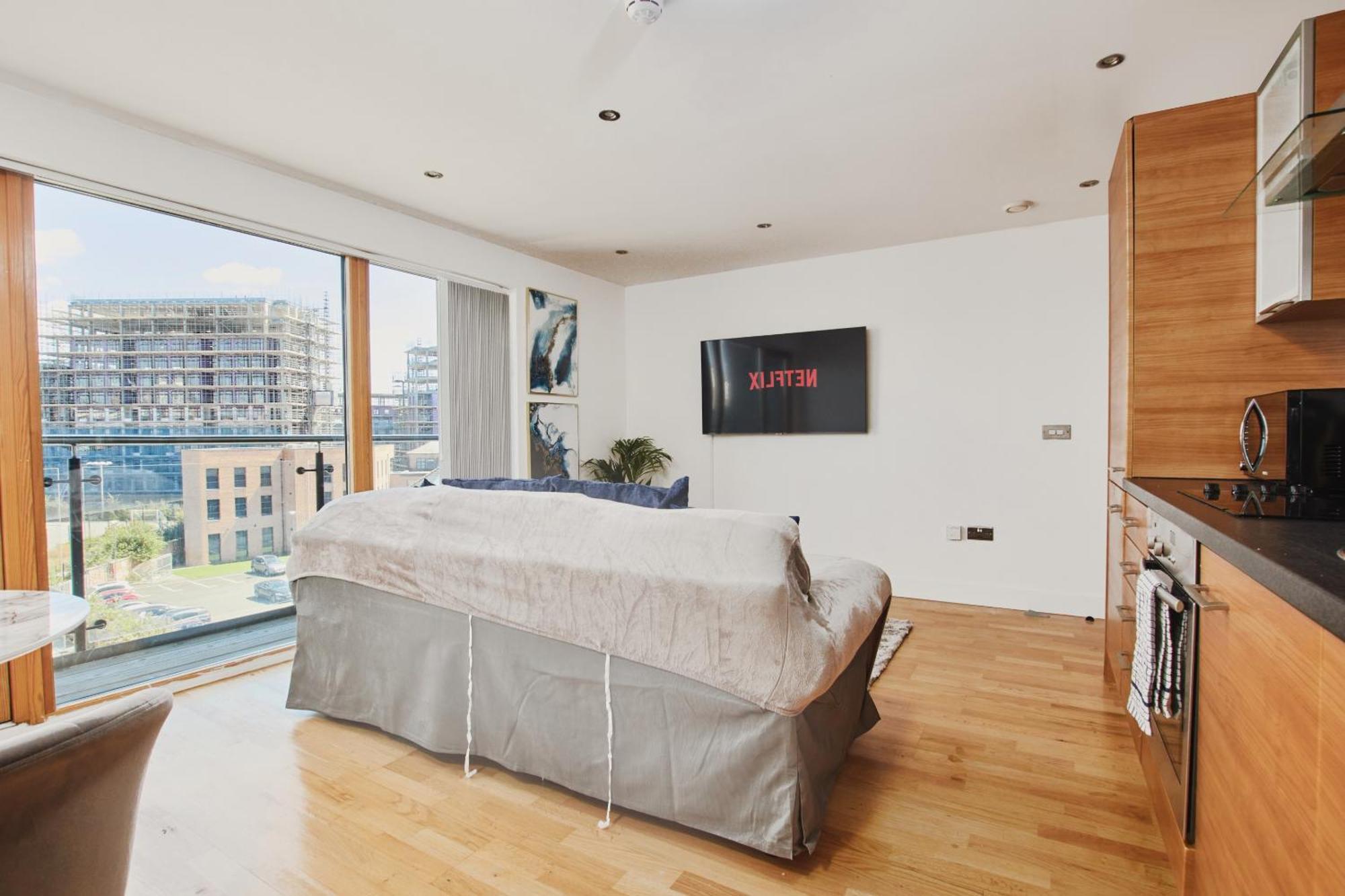 King Deluxe City Apt Large Space& Free Parking! No Balcony Leeds  Zewnętrze zdjęcie