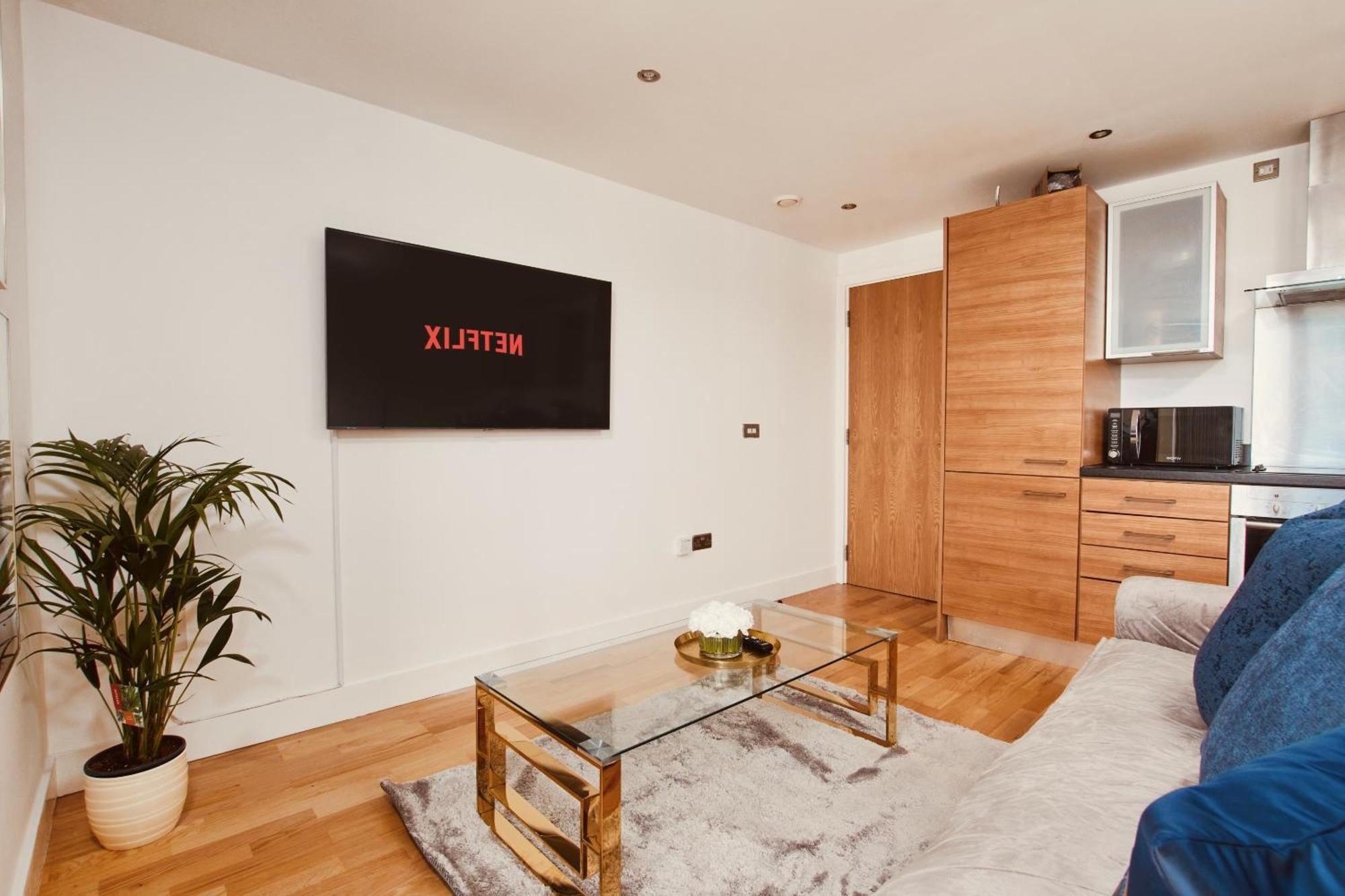 King Deluxe City Apt Large Space& Free Parking! No Balcony Leeds  Zewnętrze zdjęcie